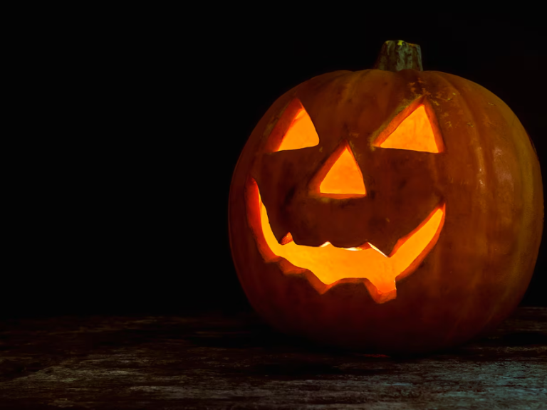 Vše o Halloweenu: Kde se vzal a jak a kdy se vlastně slaví?