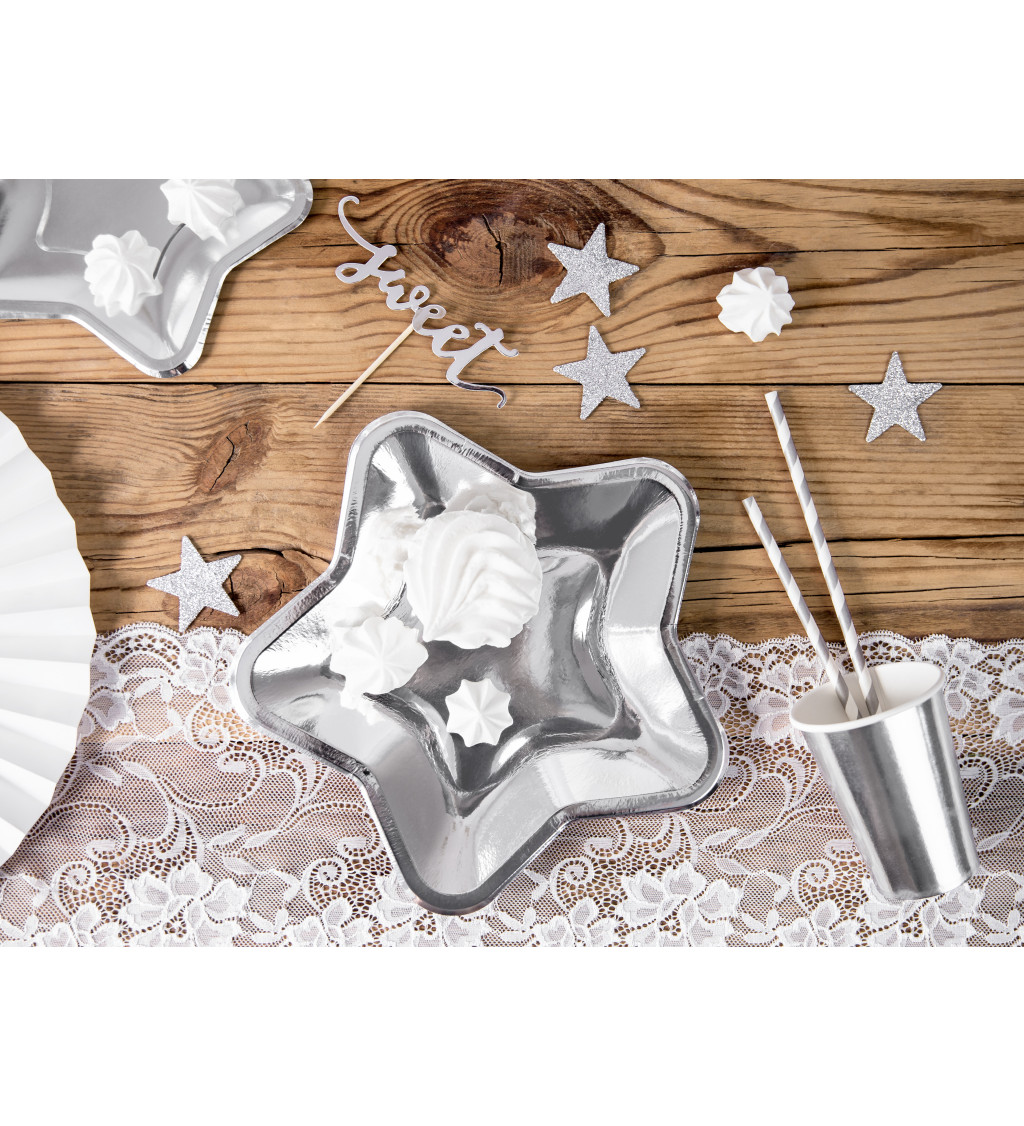 Stříbrné hvězdy - papírové talířky (18 cm)