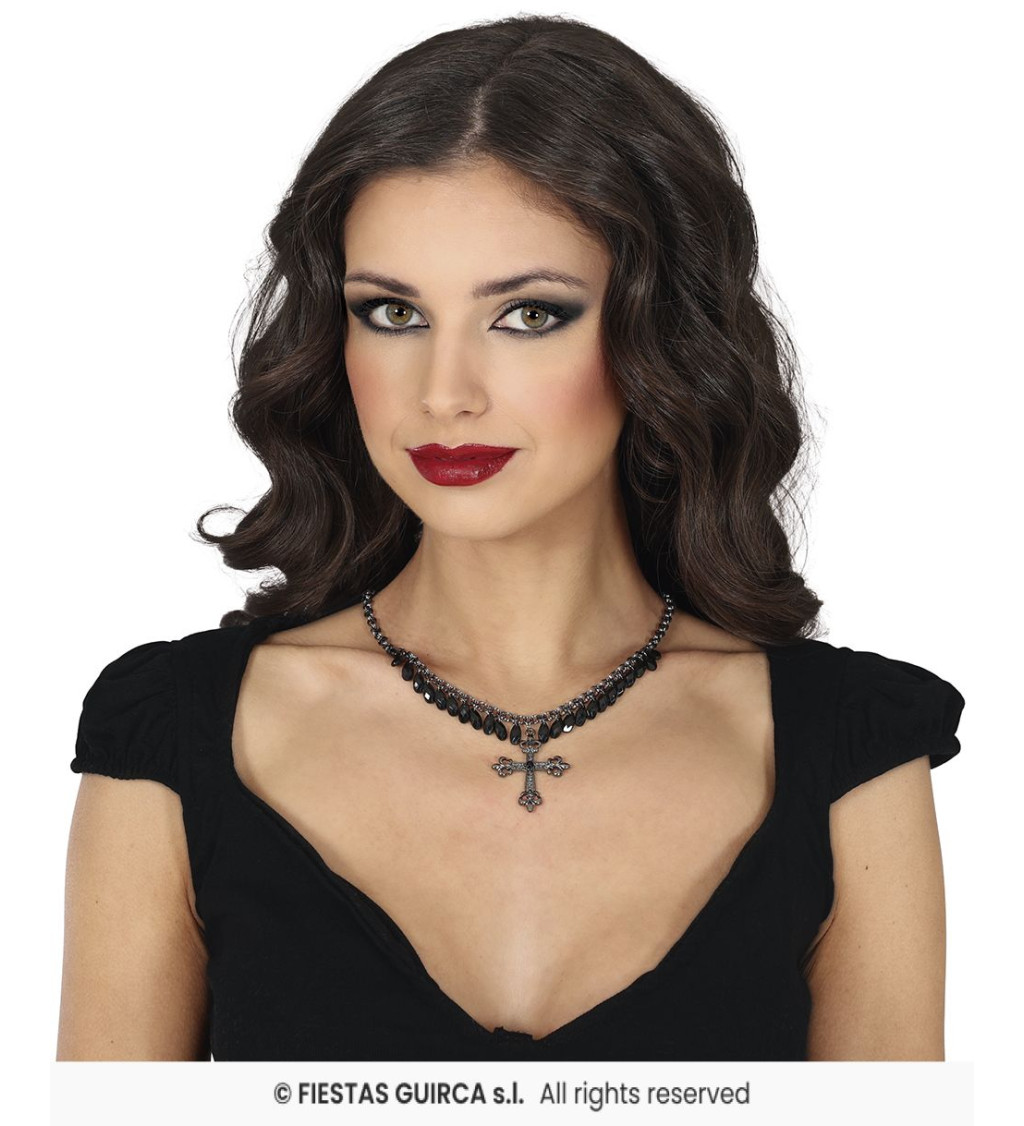 Náhrdelník s křížkem a černými kamínky
