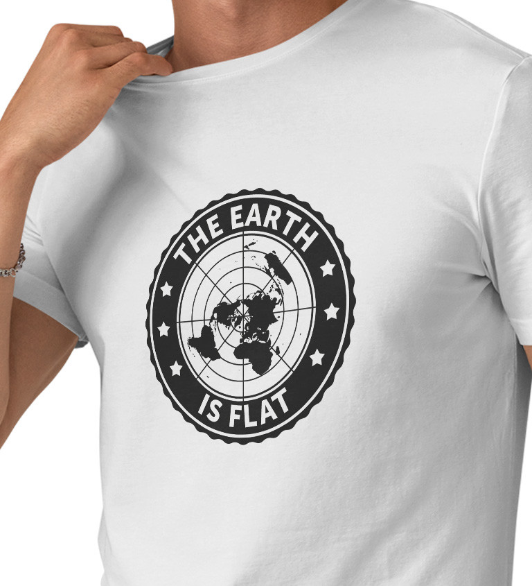 Pánské triko bílé The earth is flat